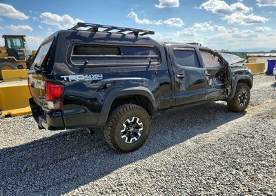 2019 Toyota Tacoma Trd Off-road, uszkodzenie: Dachowanie, Copart lot 60994806, zdjęcie 3 z 13