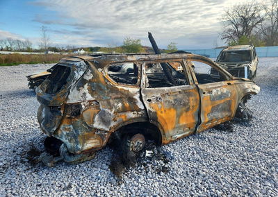 2019 Hyundai Santa Fe Ultimate 2.0t, daño Incendio, Copart lote 74843176, foto 3 de 12