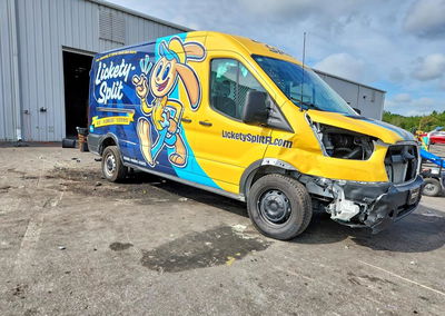 2025 Ford Transit T-250, daño Frontal, Copart lote 67642466, foto 4 de 14
